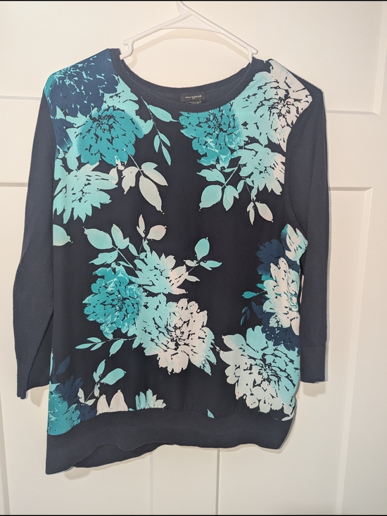Ann Taylor Sweaters - Ann Taylor Navy Sweater with Teal Floral Print